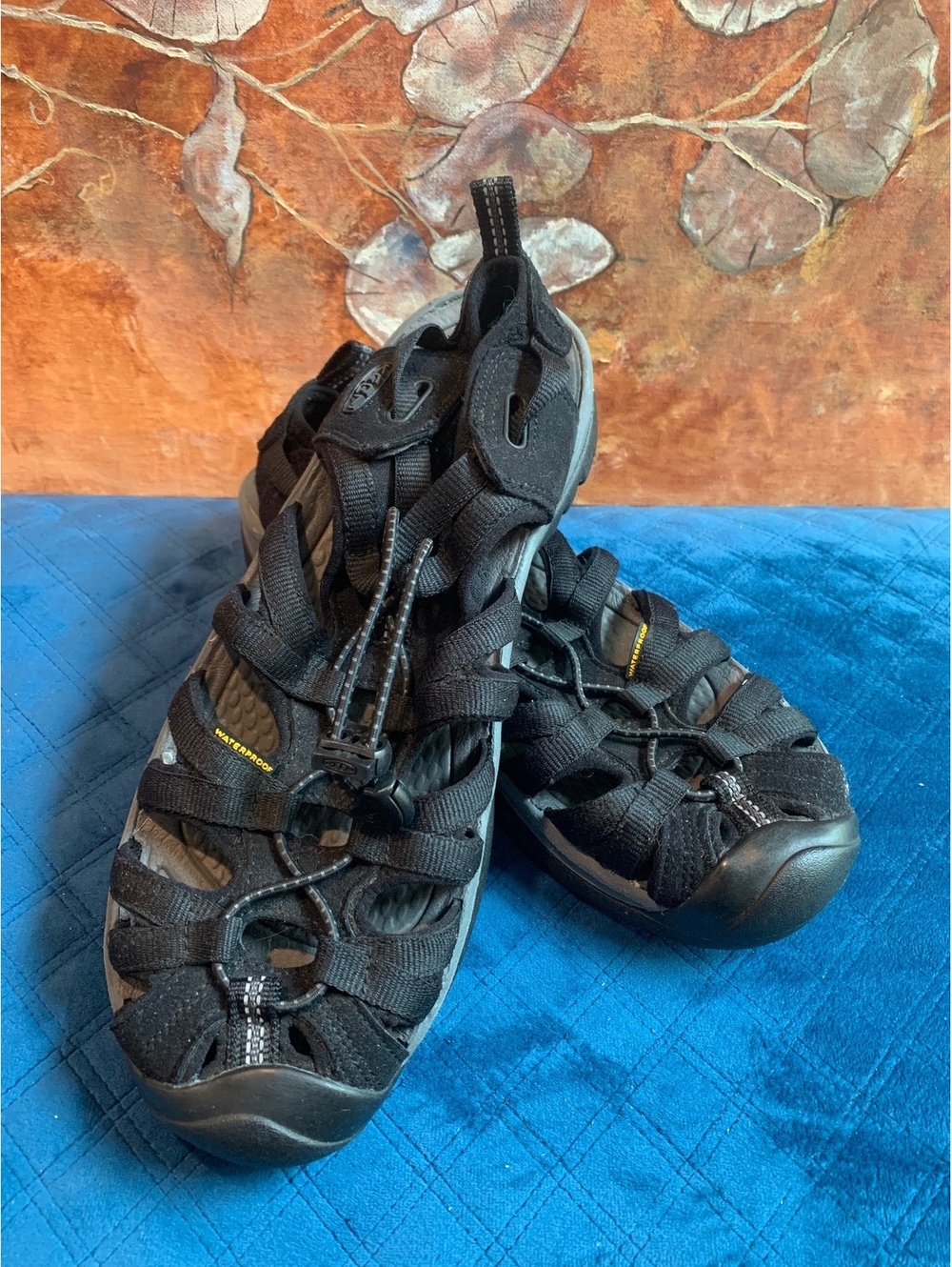 Keen Men's Waterproof Black Outdoor Sandals Size 9.5 US